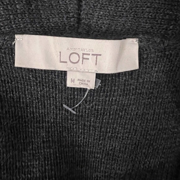 Ann Taylor Loft Sweater Womens Medium Gray Long Sleeve V-Neck Two Button Front - Picture 5 of 9